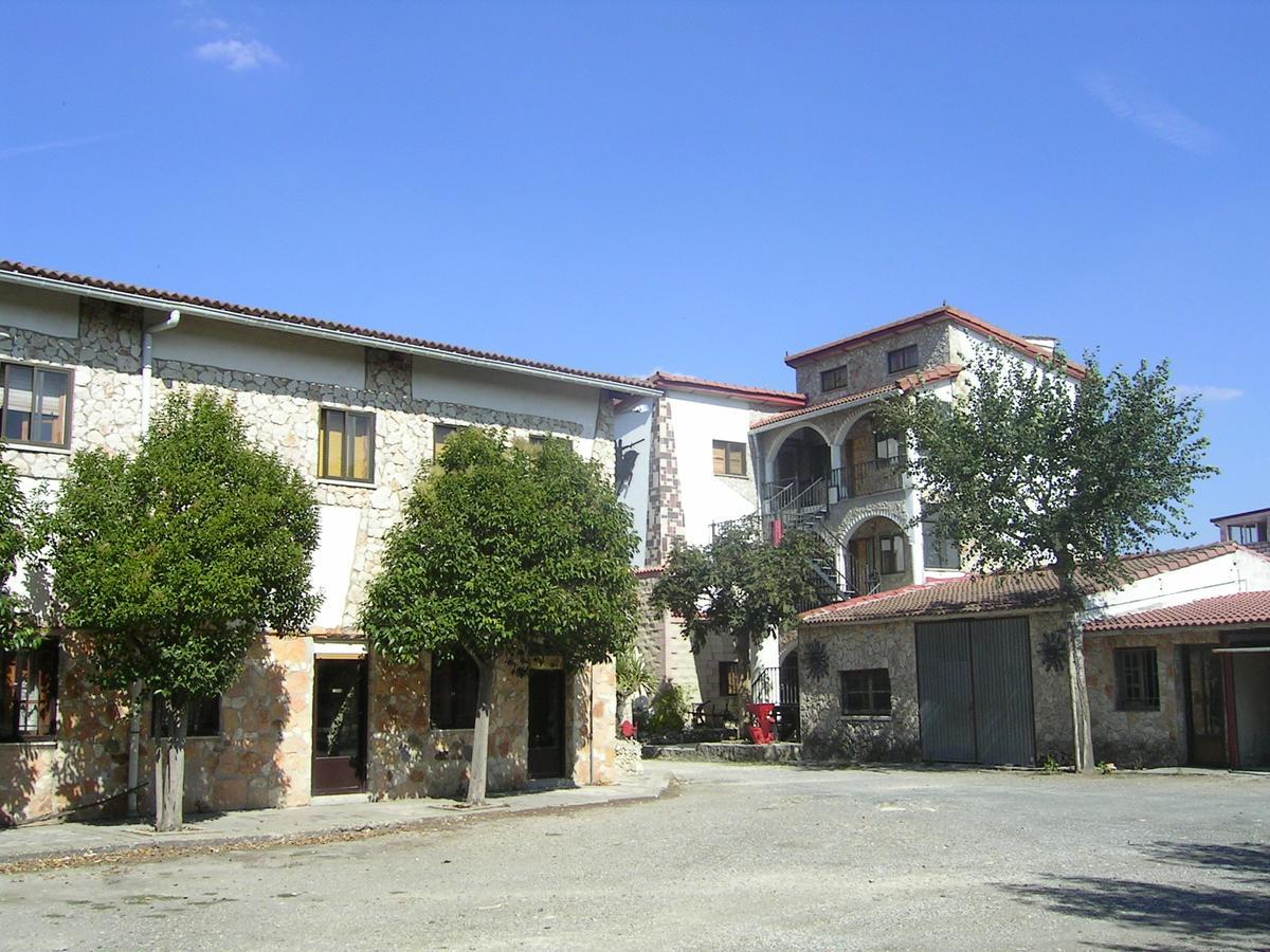 Picon Del Conde Hotel Monasterio de Rodilla Exterior foto